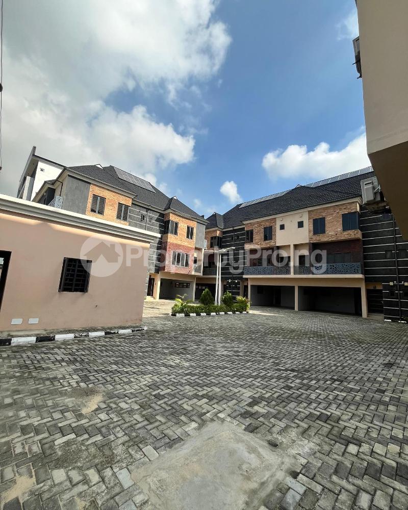 4 bedroom House for sale Ikate Lekki Lagos