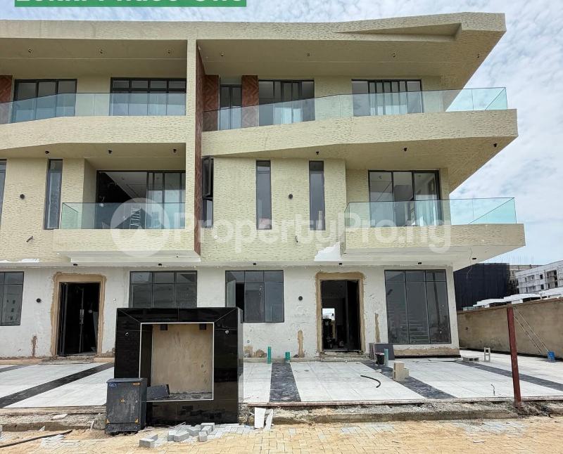 4 bedroom House for sale Freedom Way Lekki Lagos