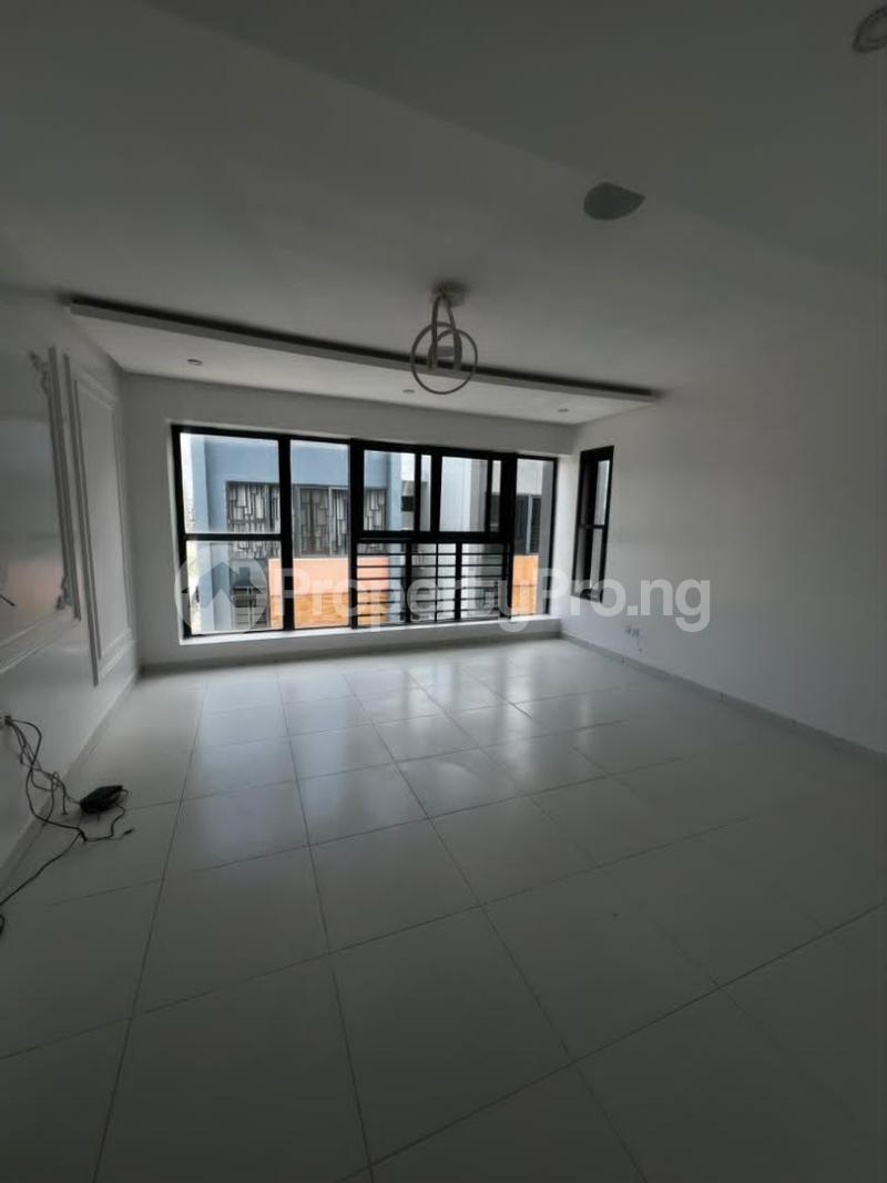 4 bedroom House for sale Ikate Lekki Lagos