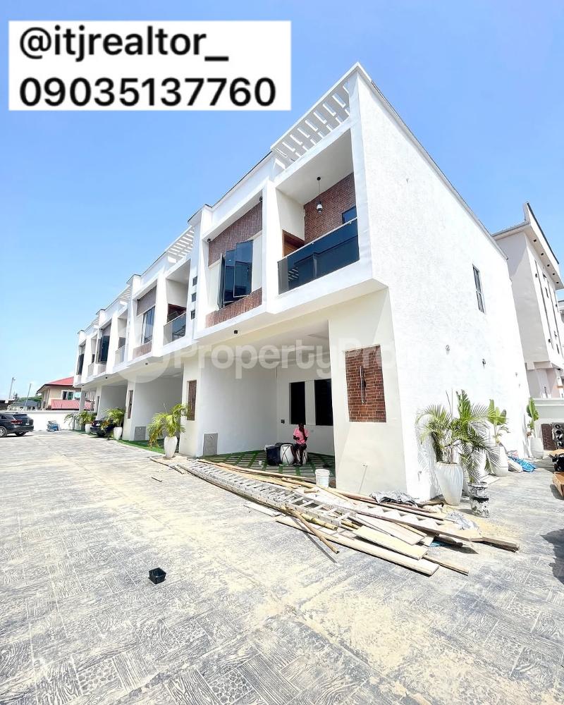4 bedroom House for sale Igbo-efon Lekki Lagos