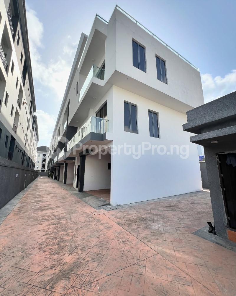 4 bedroom House for rent ONIRU Victoria Island Lagos