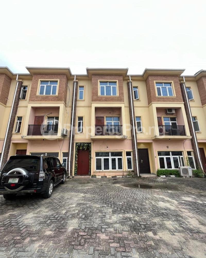 4 bedroom House for sale Osapa london Lekki Lagos