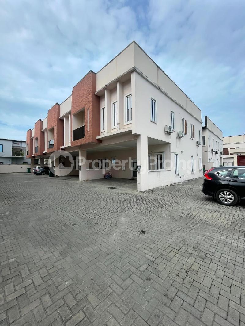 4 bedroom House for rent orchid Lekki Lagos