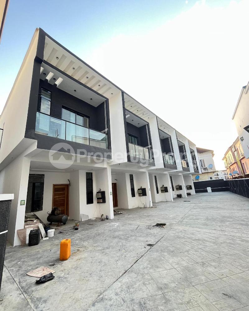 4 bedroom House for sale Chevron Lekki Lagos