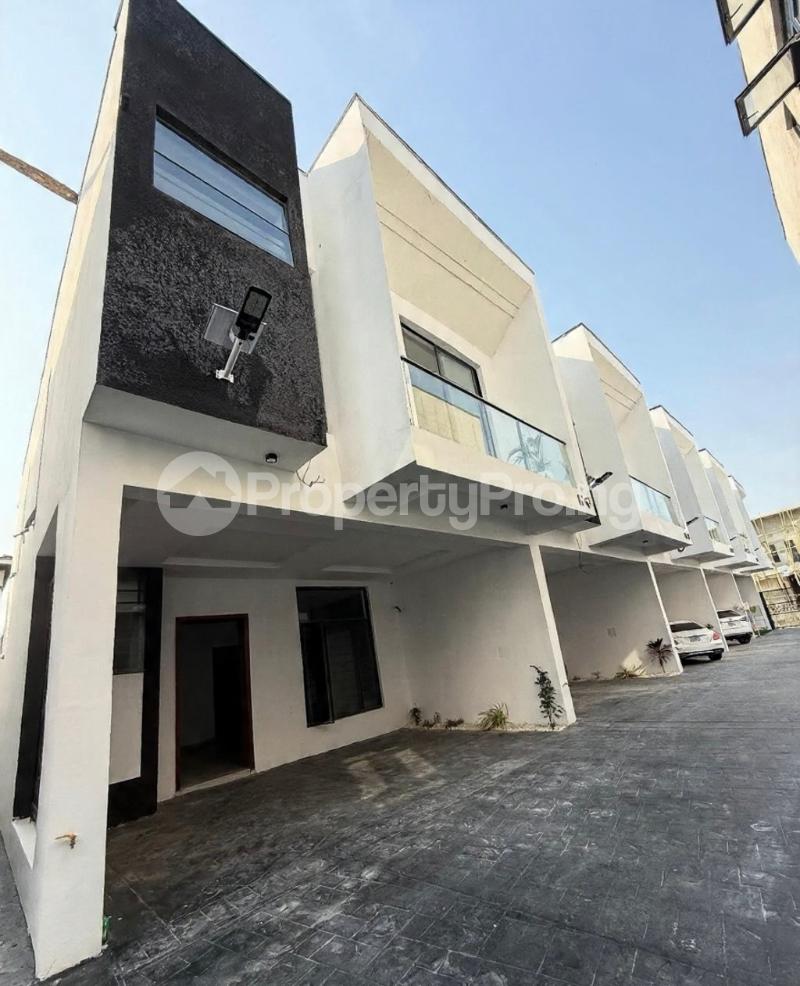 4 bedroom House for sale Ikota Lekki Lagos