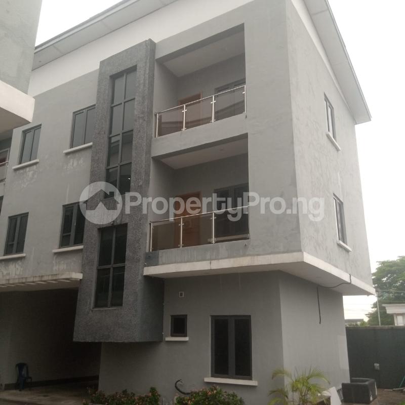 4 bedroom House for rent ONIRU Victoria Island Lagos