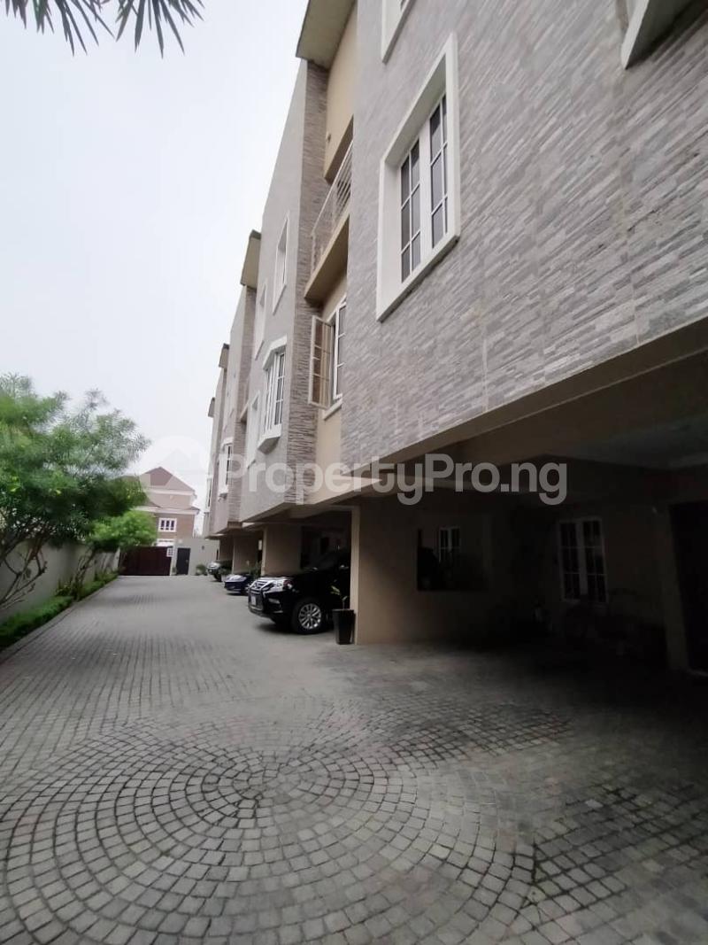 4 bedroom House for rent Mega Mound Estate Ikate Lekki Lagos
