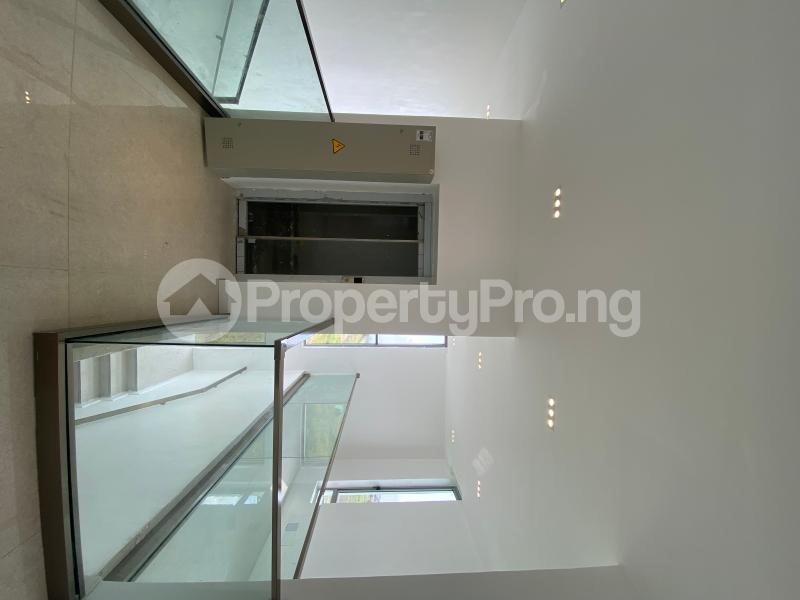 5 bedroom House for sale Osapa london Lekki Lagos