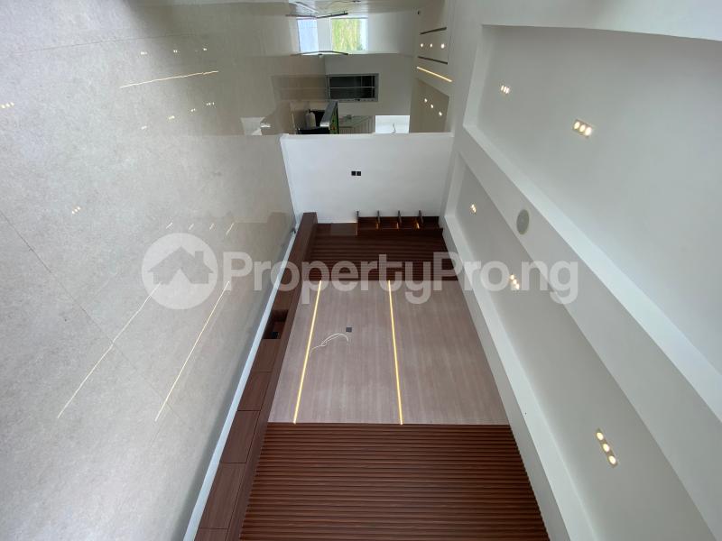 5 bedroom House for sale Osapa london Lekki Lagos