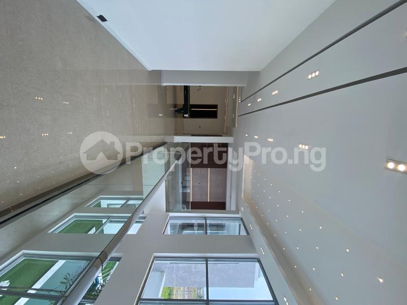 5 bedroom House for sale Osapa london Lekki Lagos