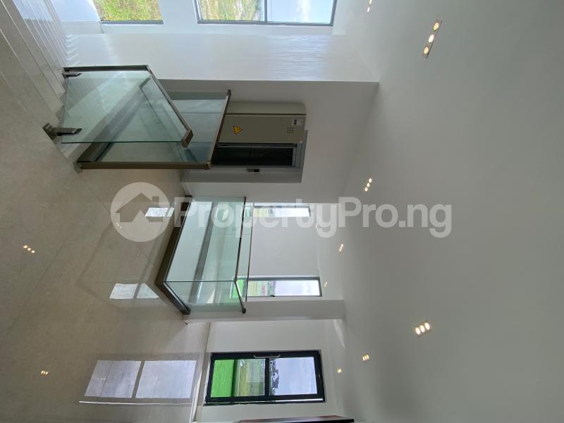 5 bedroom House for sale Osapa london Lekki Lagos