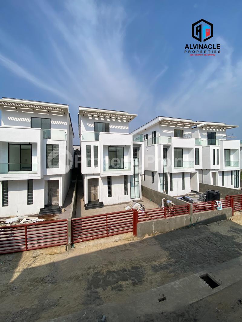 5 bedroom House for sale Chevron chevron Lekki Lagos