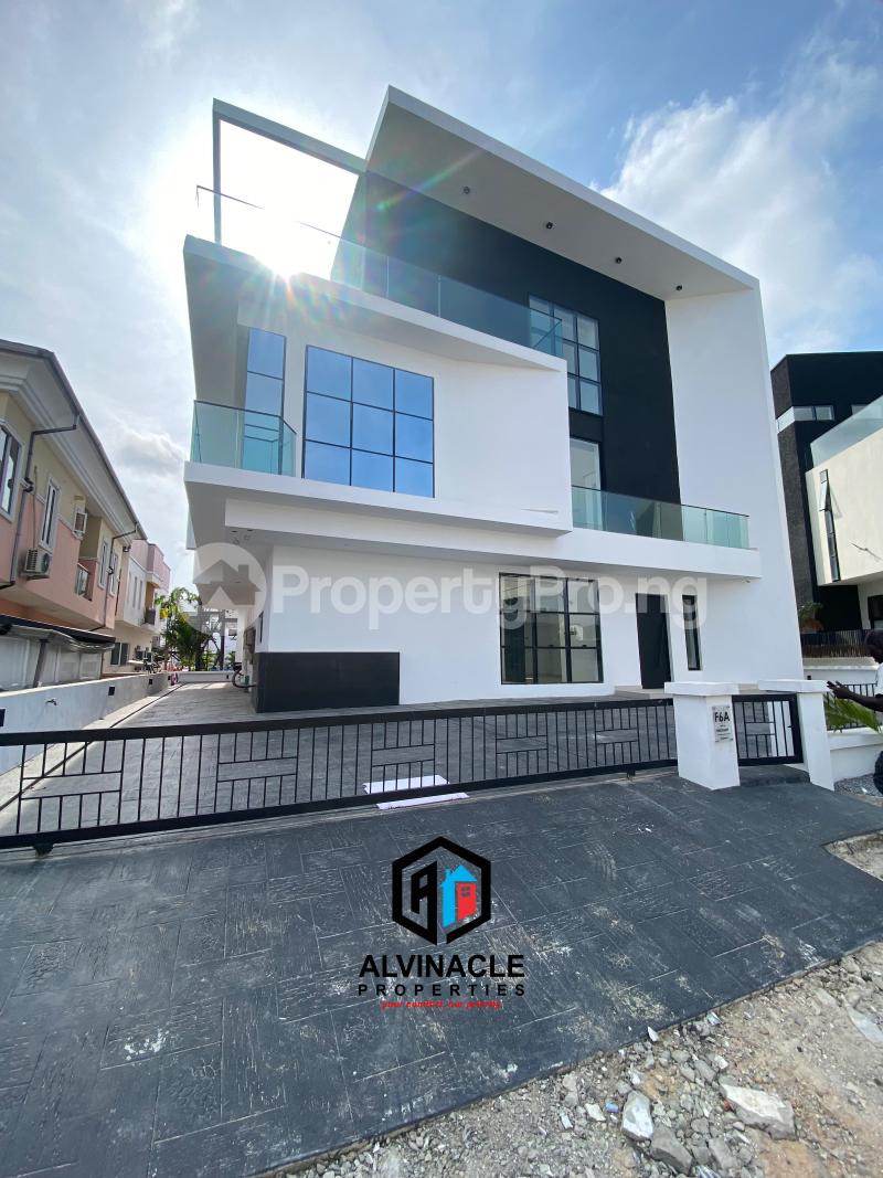 5 bedroom House for sale orchid Lekki Lagos