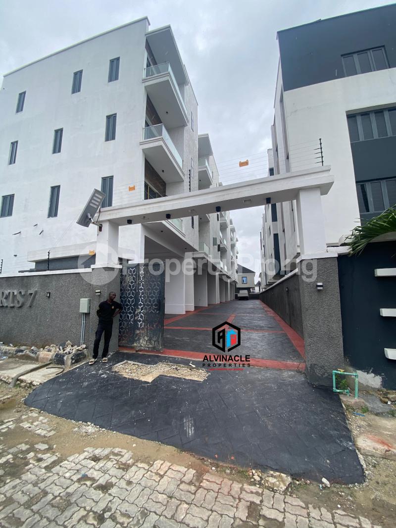 5 bedroom House for sale chevron Lekki Lagos - 0