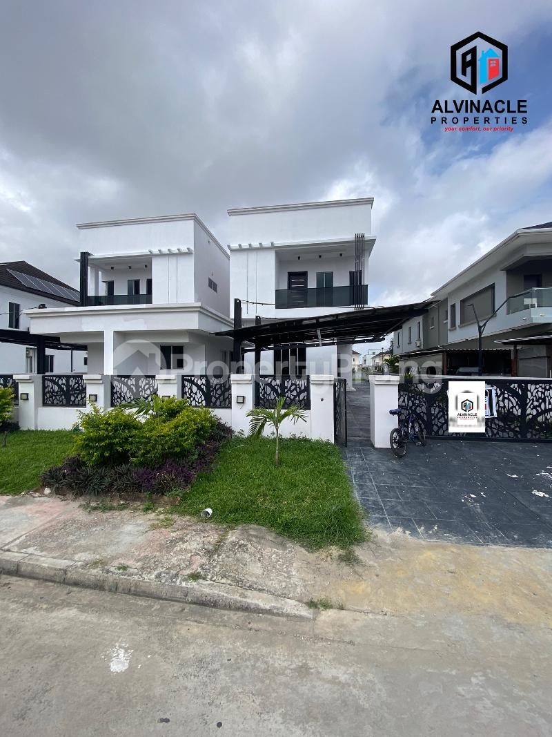 5 bedroom House for sale Off Lekki-Epe Expressway Ajah Lagos - 0
