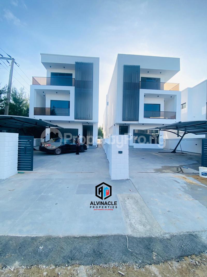 5 bedroom House for sale Ikota Lekki Lagos