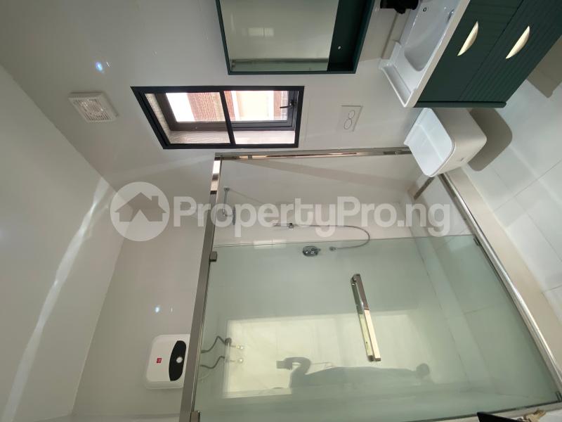 5 bedroom House for sale Pinnock Beach Osapa london Lekki Lagos