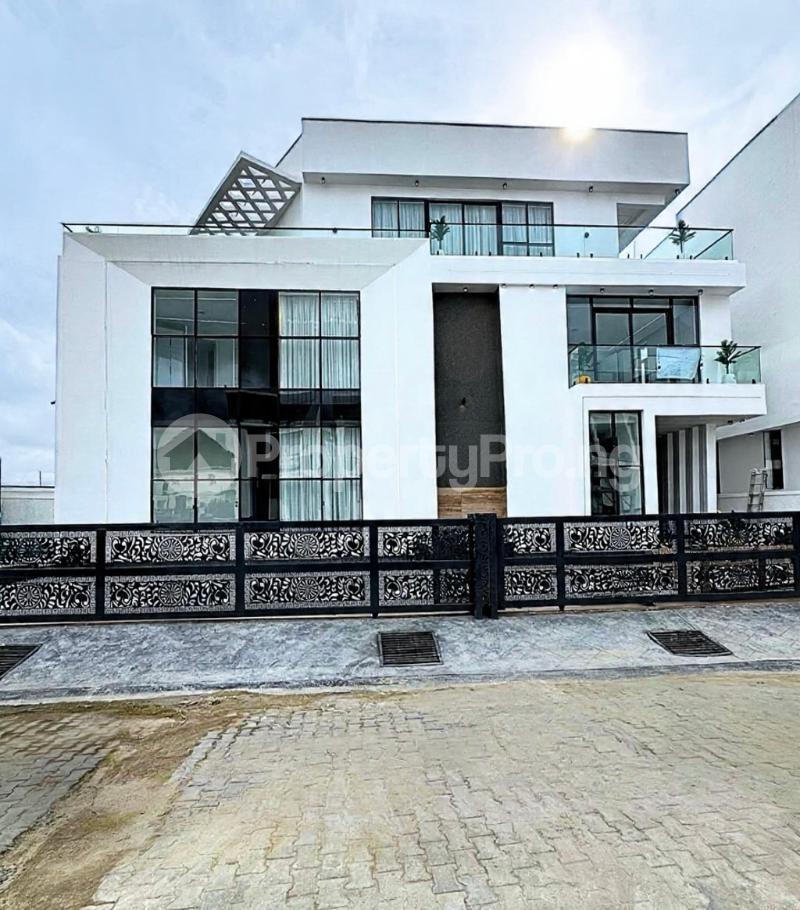 5 bedroom House for sale Chevron Lekki Lagos