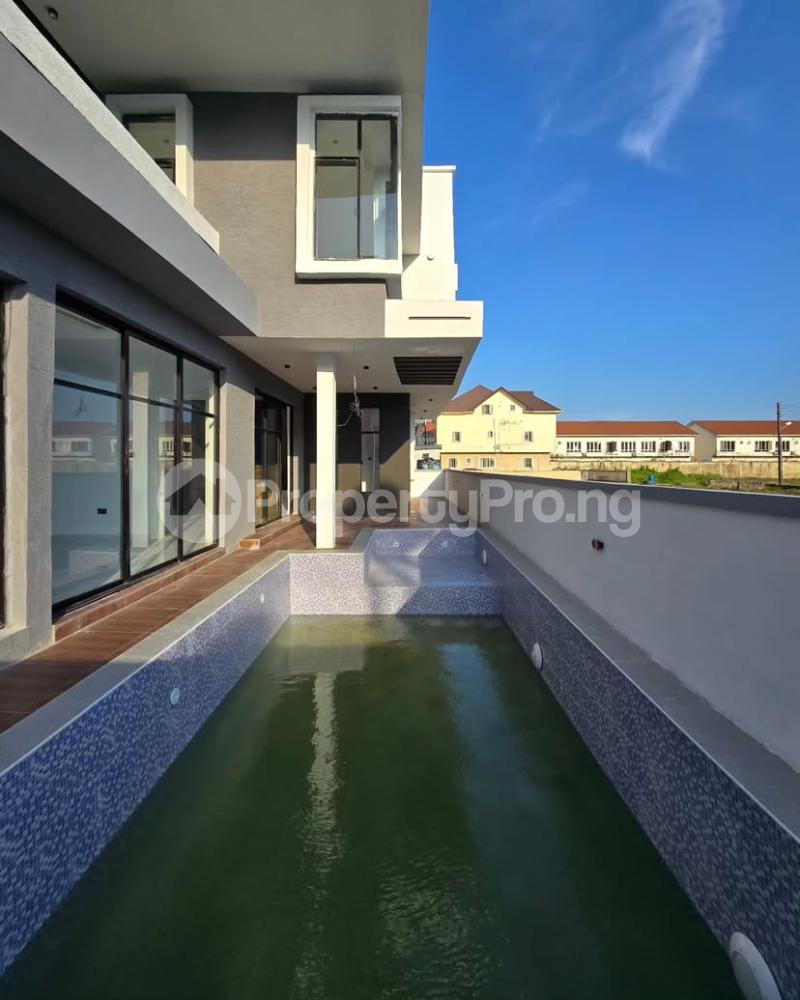 5 bedroom House for sale orchid Lekki Lagos