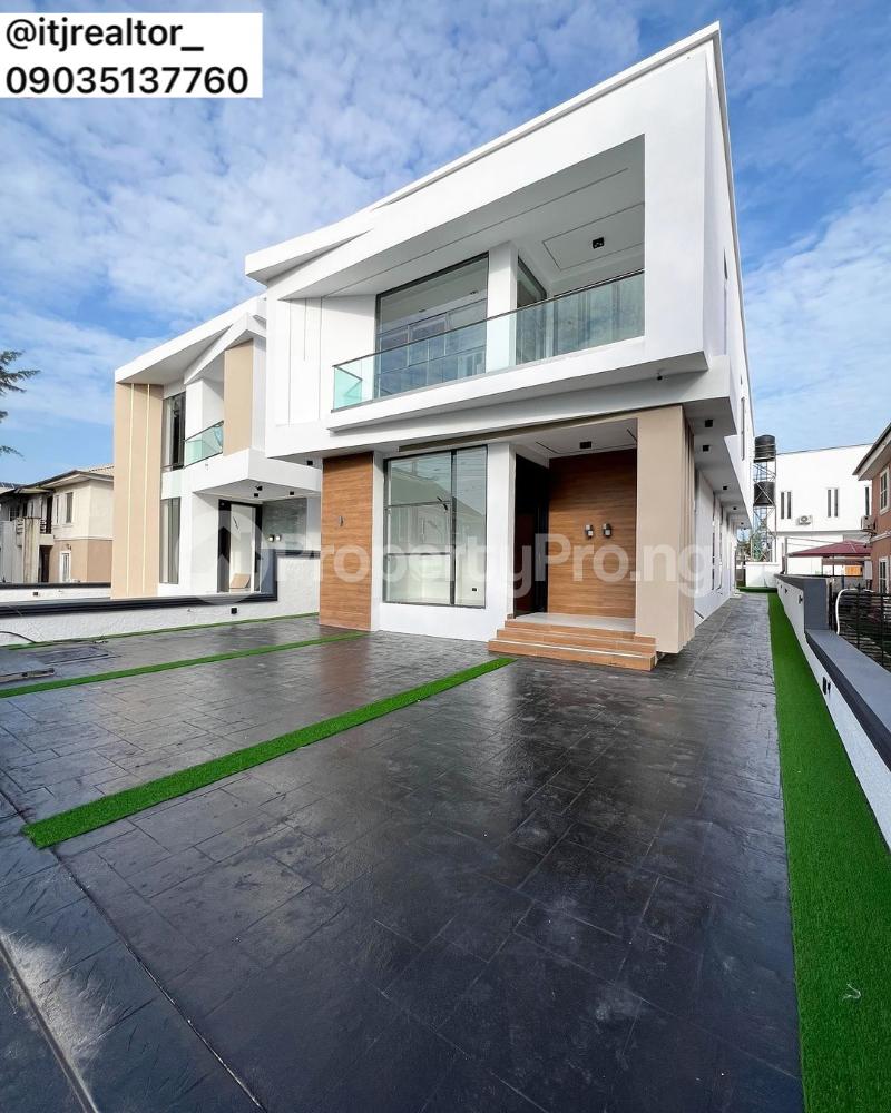 5 bedroom House for sale Ikota Lekki Lagos