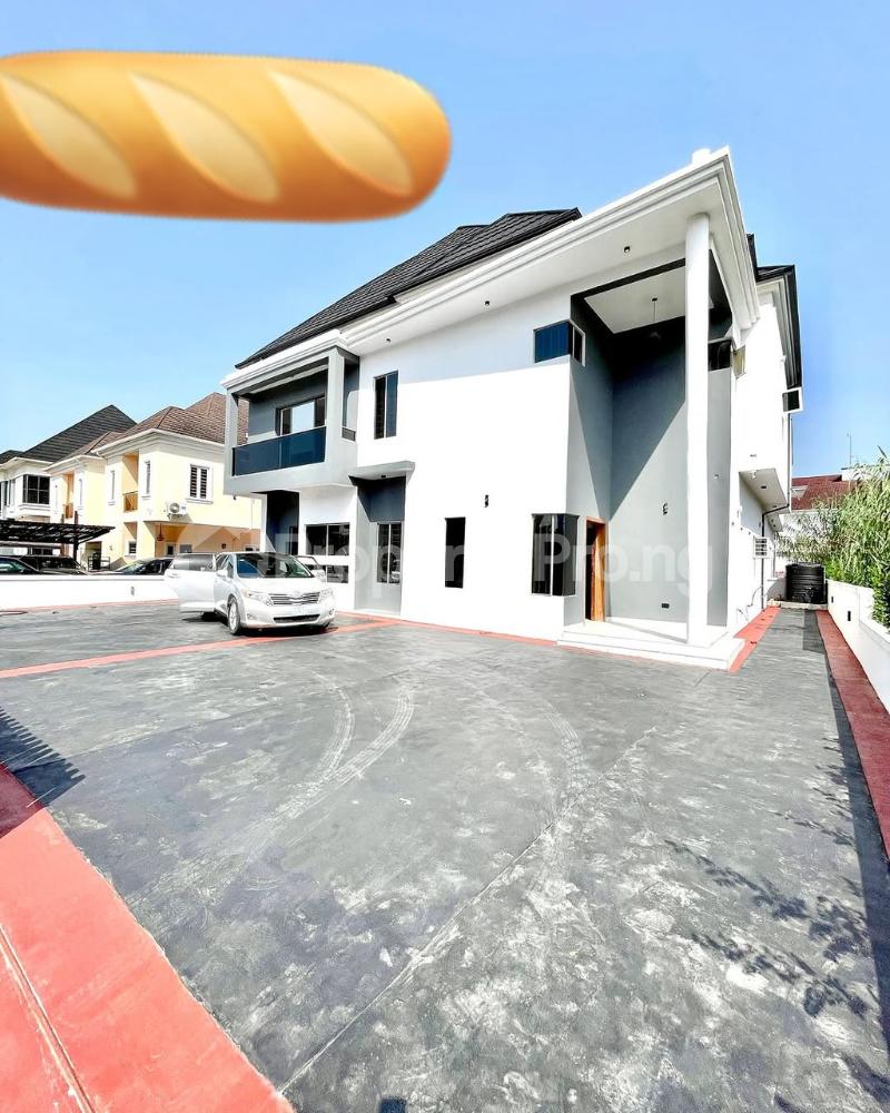 5 bedroom House for sale Ikota Lekki Lagos