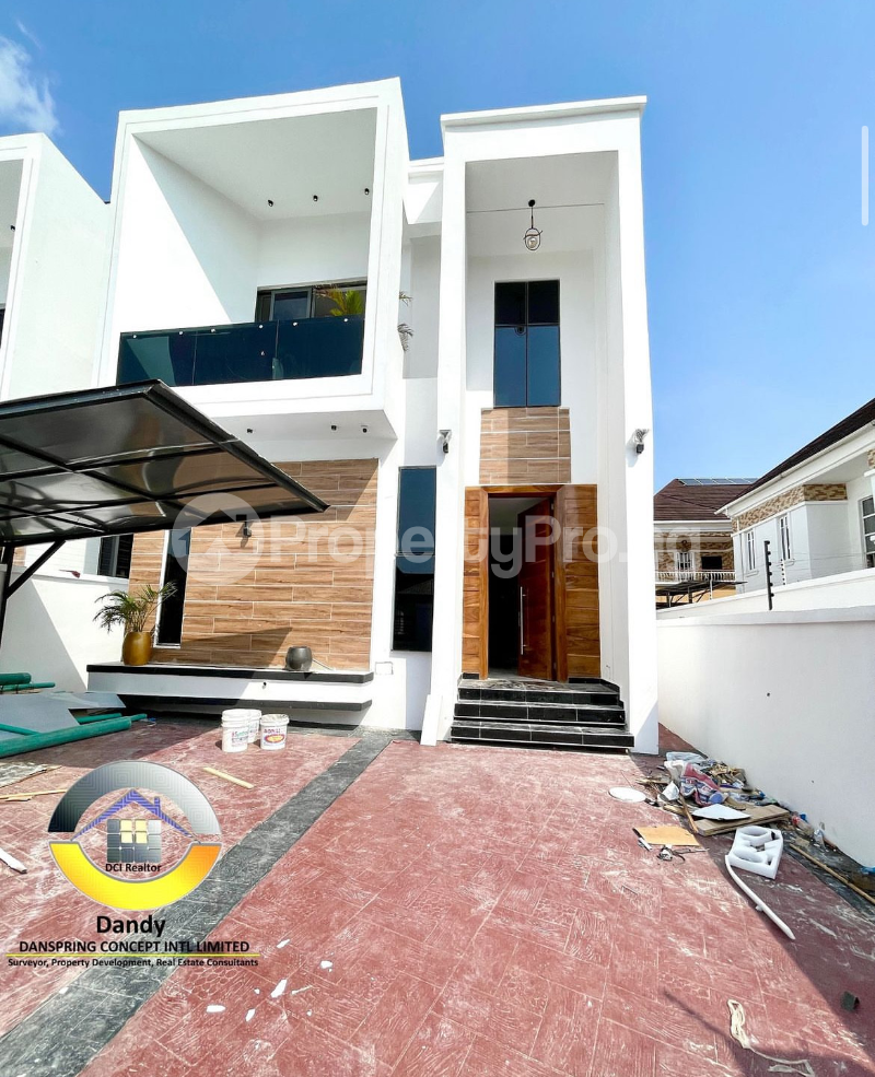 5 bedroom House for sale chevron Lekki Lagos