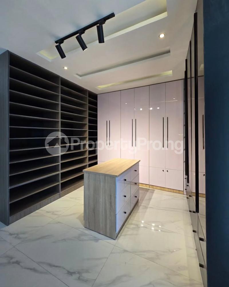 5 bedroom House for sale orchid Lekki Lagos