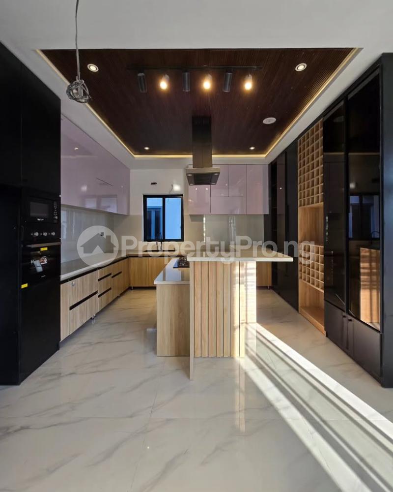 5 bedroom House for sale orchid Lekki Lagos