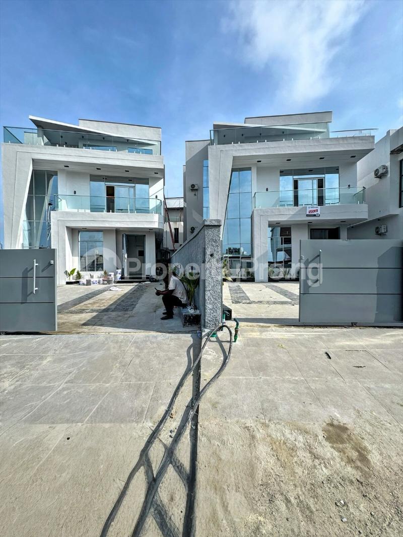 5 bedroom House for sale Chevron Lekki Lagos