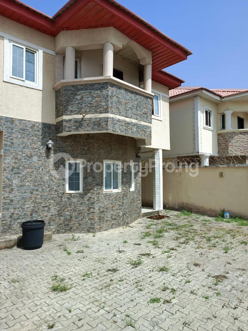 5 bedroom House for rent New Road Igbo-efon Lekki Lagos
