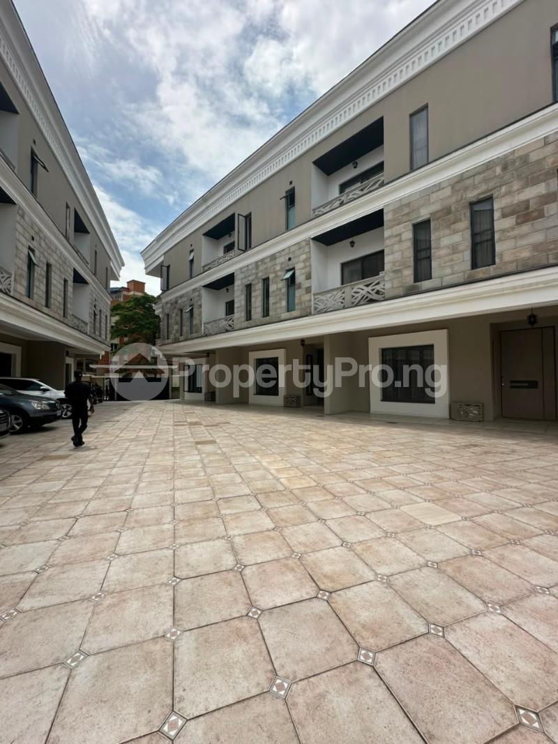5 bedroom House for sale Ikoyi Lagos