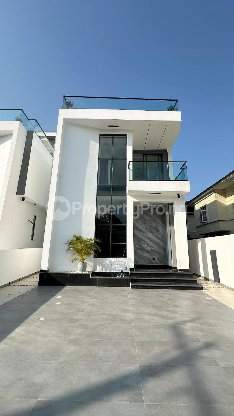 5 bedroom House for sale Chevron Lekki Lagos