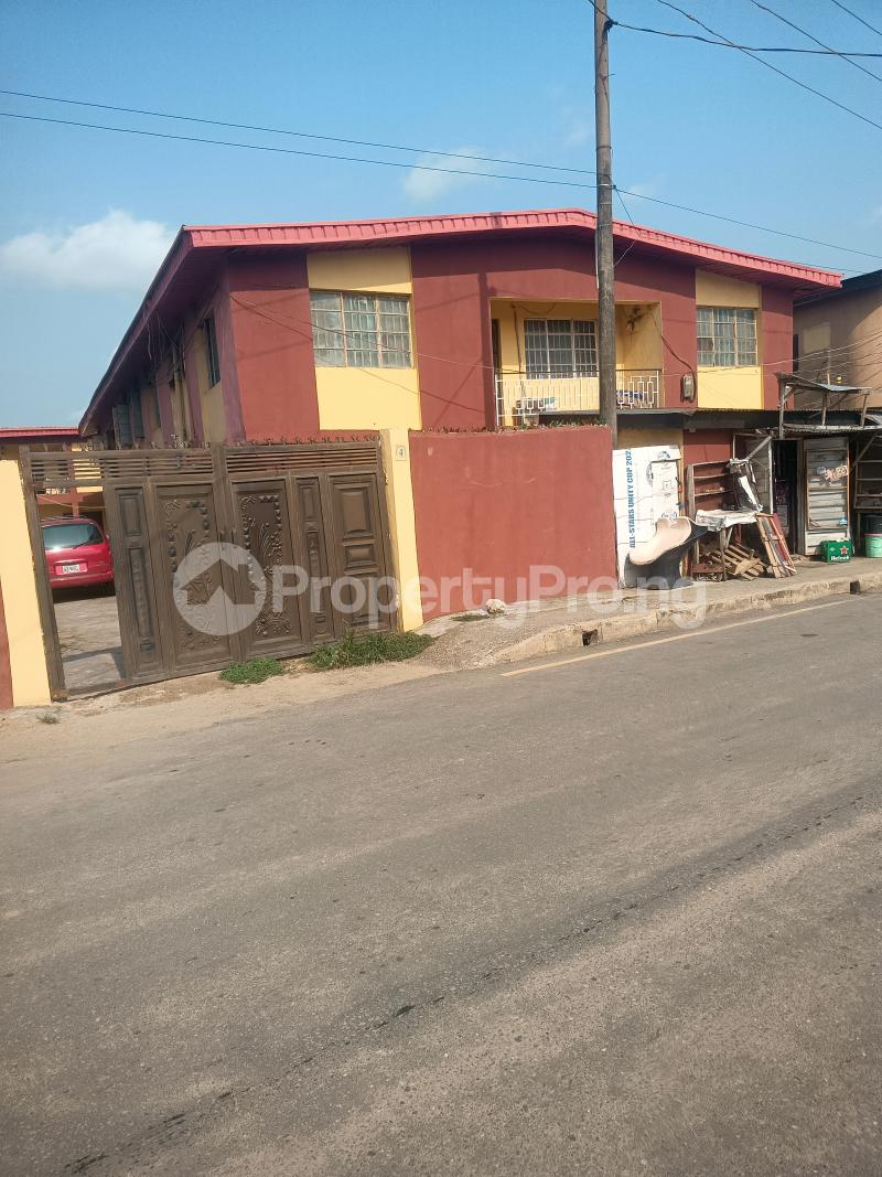 3 bedroom House for sale Off College Road Ifako-ogba Ogba Lagos