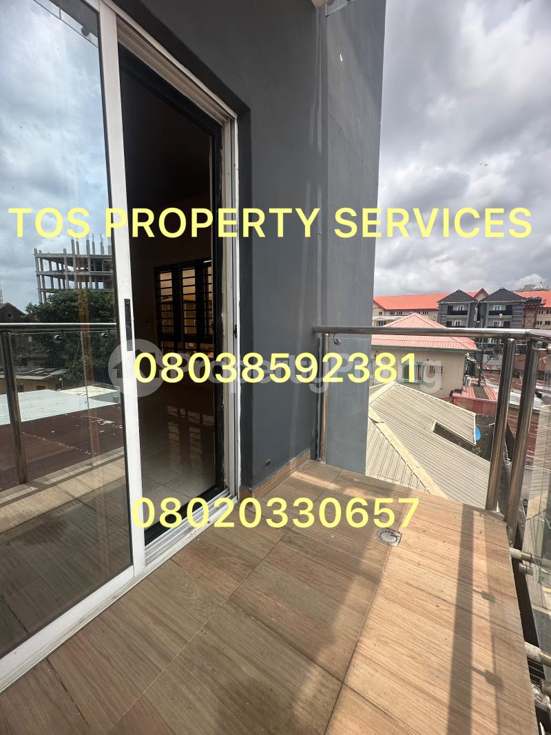 3 bedroom Flat / Apartment for rent  Alagomeji Yaba Lagos - 0