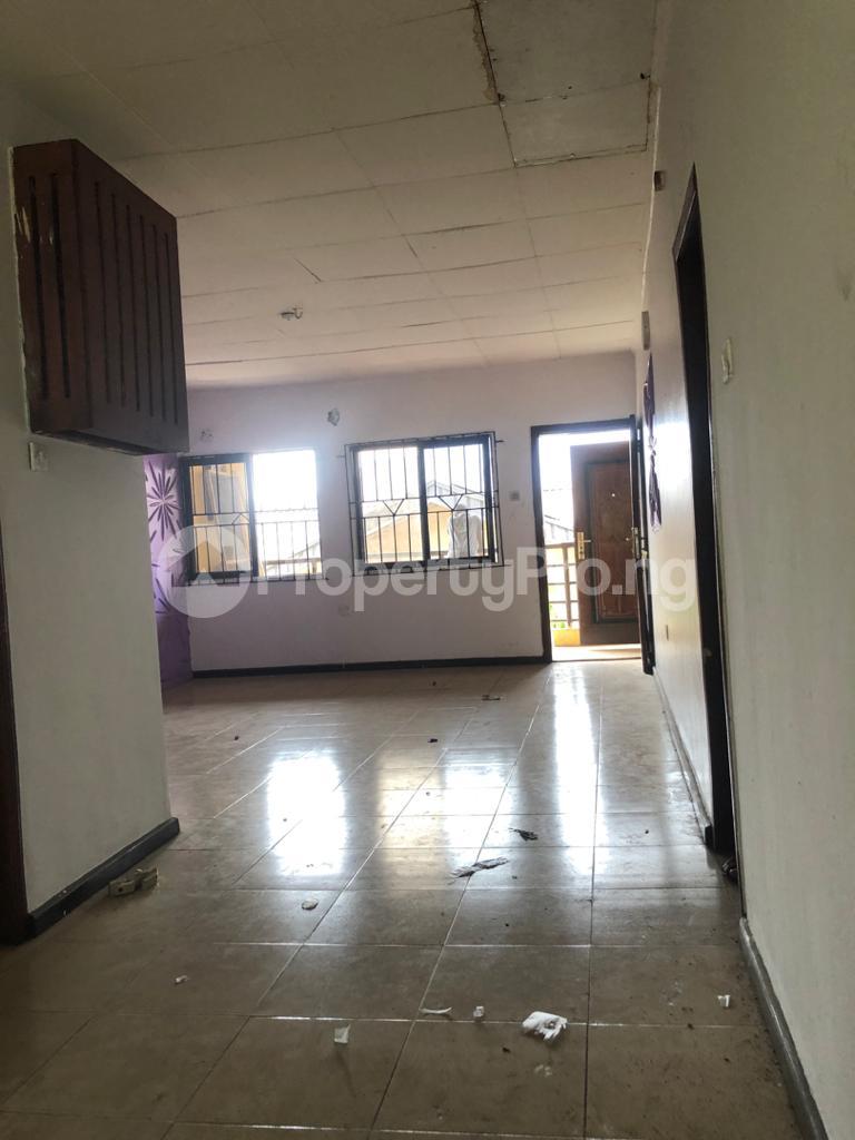 2 bedroom Flat / Apartment for rent Yaba, Lagos. Yaba Lagos
