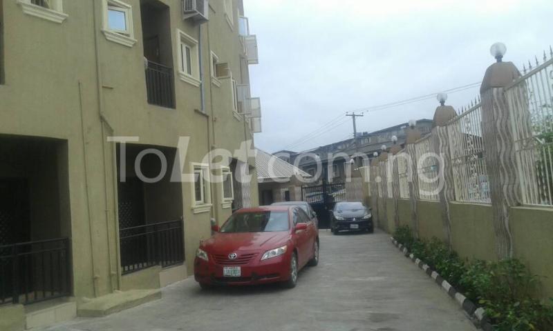 1 bedroom Flat / Apartment for rent Abule Ijesha Abule-Ijesha Yaba Lagos