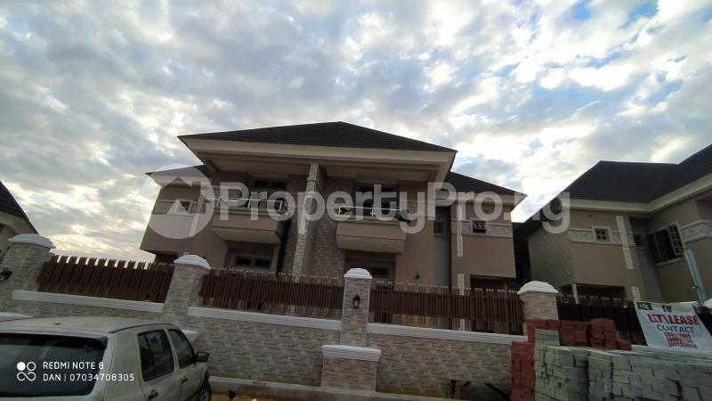 4 bedroom House for rent Gilmore Jahi Abuja