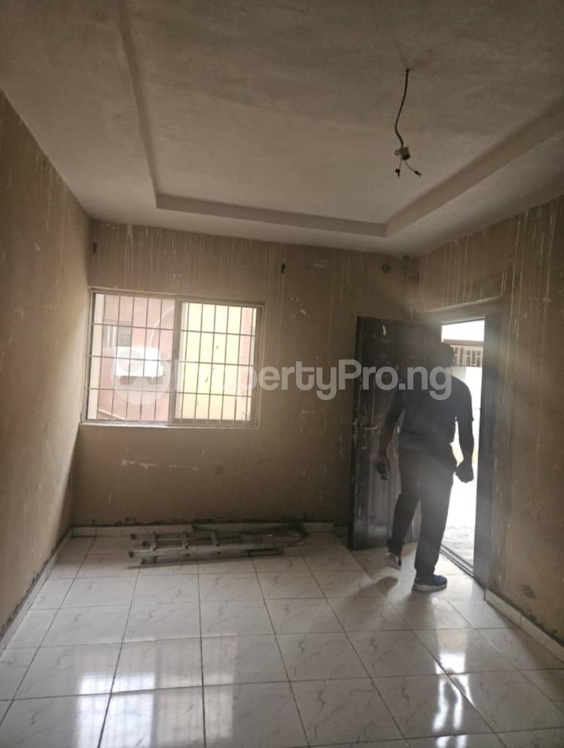 1 bedroom Flat / Apartment for rent Lovely Estate Environment @ Omole Phase 2 Estate, Omole phase 2 Ojodu Lagos