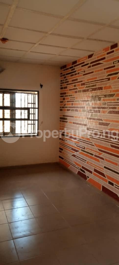 2 bedroom House for rent Azaan Block, Elebu Akala Express Ibadan Oyo