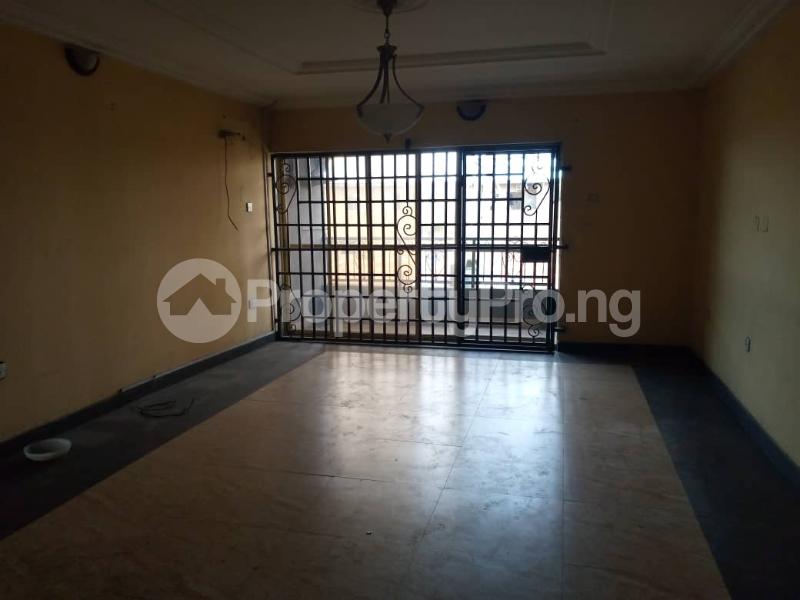 3 bedroom Flat / Apartment for rent Alagomeji, Yaba. Alagomeji Yaba Lagos - 13