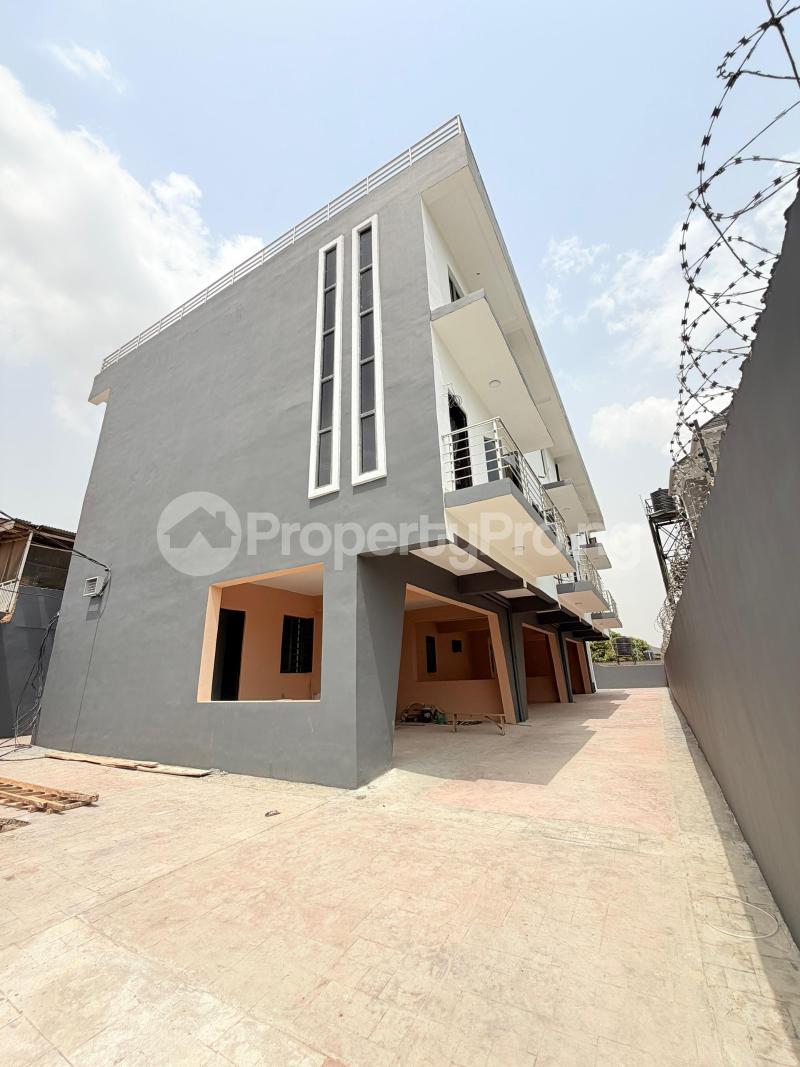 4 bedroom House for sale Anthony Village Maryland Lagos