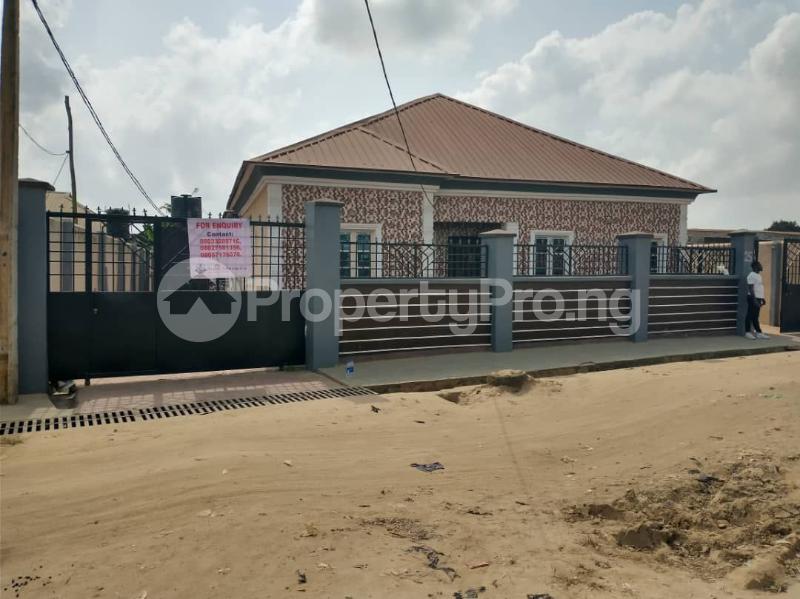 4 bedroom House for sale Toyin Jinadu Street Mowe Obafemi Owode Ogun - 0