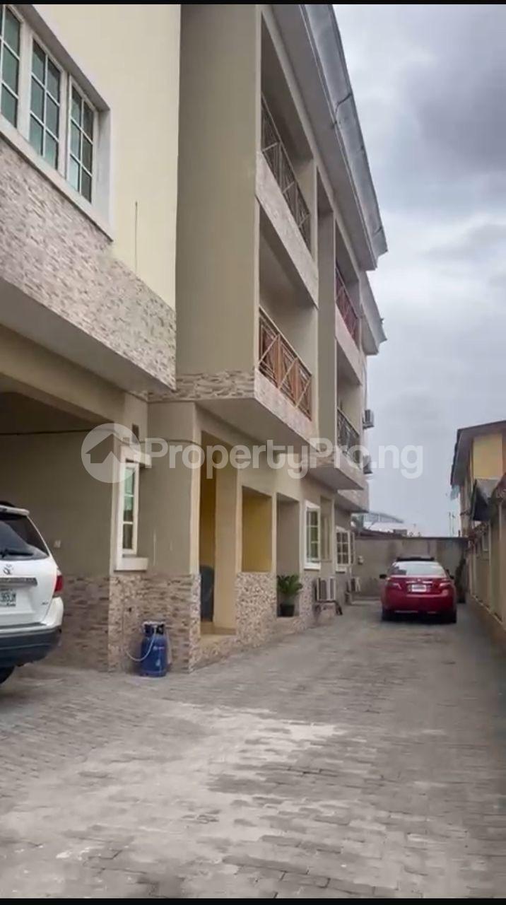 2 bedroom House for rent Onigemo Ifako-gbagada Gbagada Lagos - 0