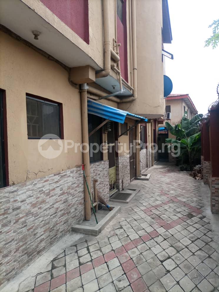 1 bedroom Flat / Apartment for rent , Ogudu-Orike Ogudu Lagos