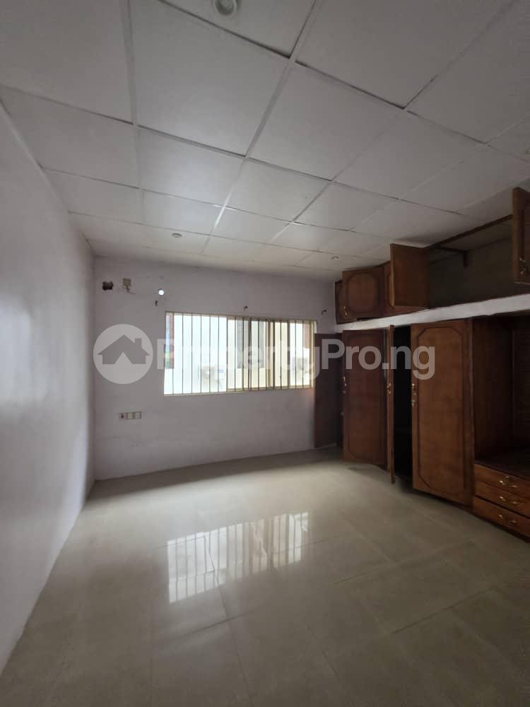 4 bedroom House for rent In A Secured And Exclusive Neighborhood At Omole Phase 2 Gra Ojodu Berger Ikeja Lagos Omole phase 2 Ojodu Lagos
