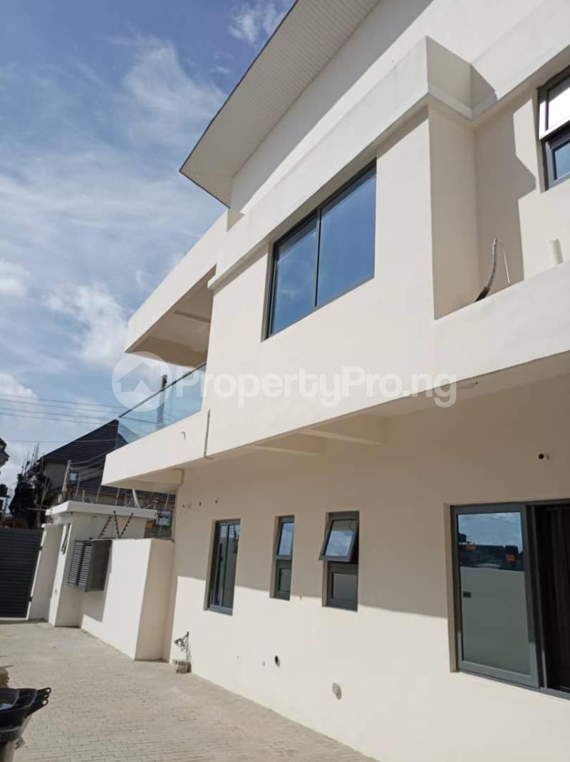 Flat / Apartment for rent Lekki Phase 2 Lekki Lagos