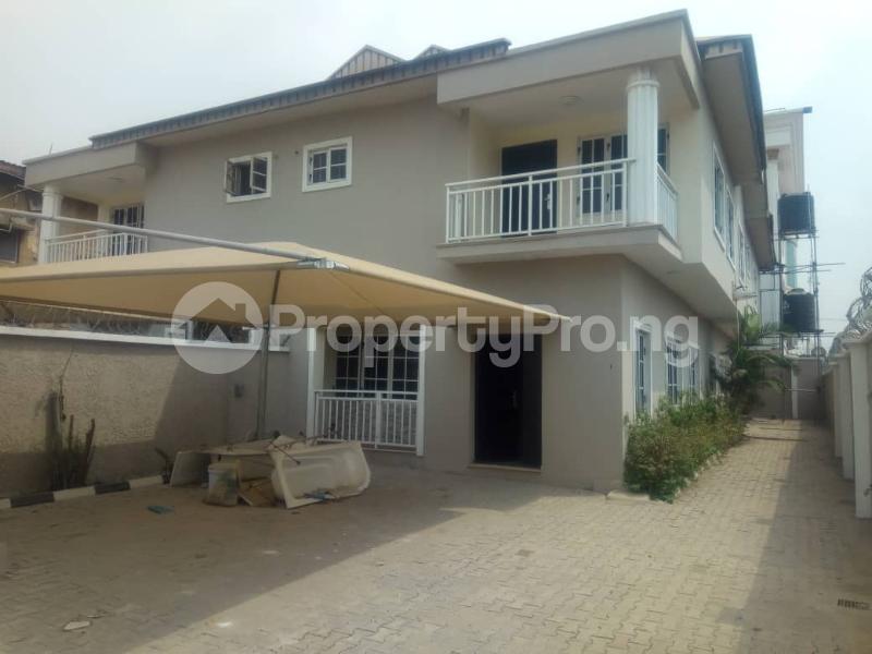 4 bedroom House for rent   Adeniyi Jones Ikeja Lagos