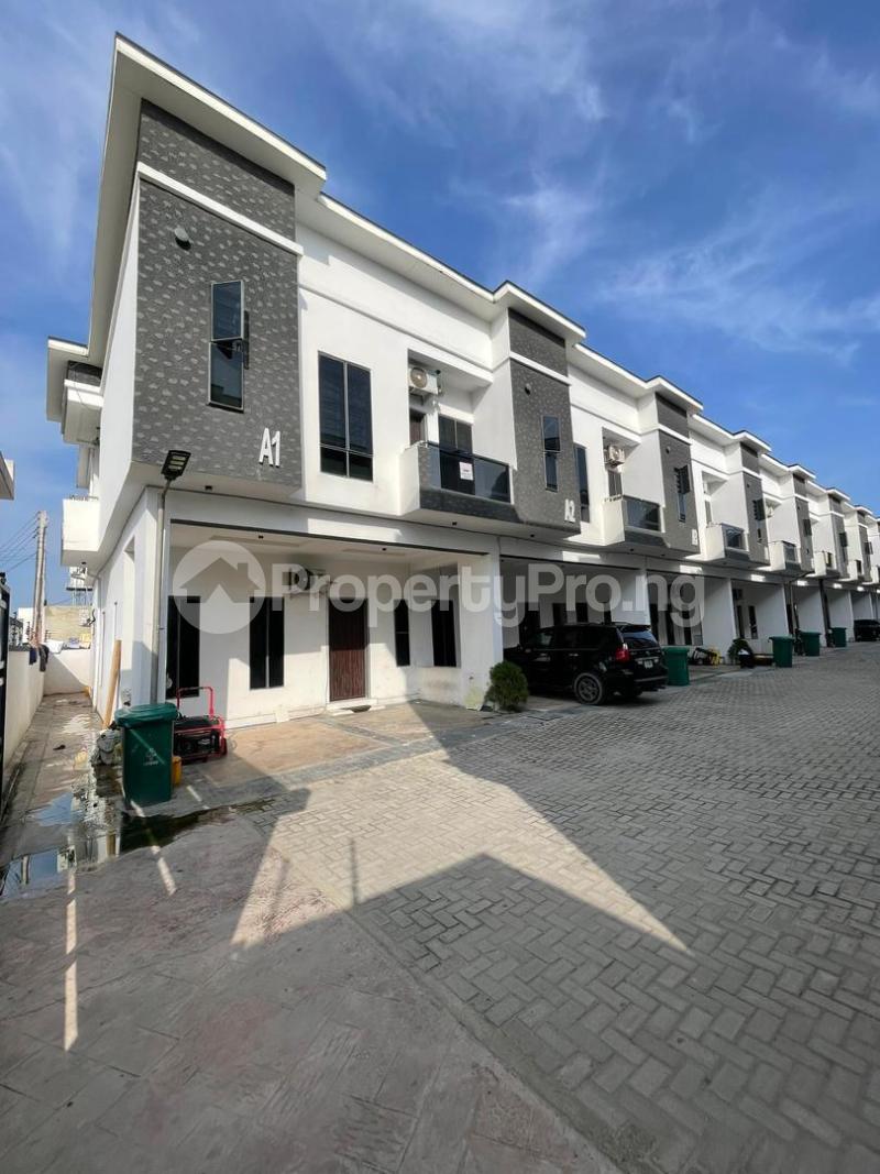 4 bedroom House for sale orchid Lekki Lagos