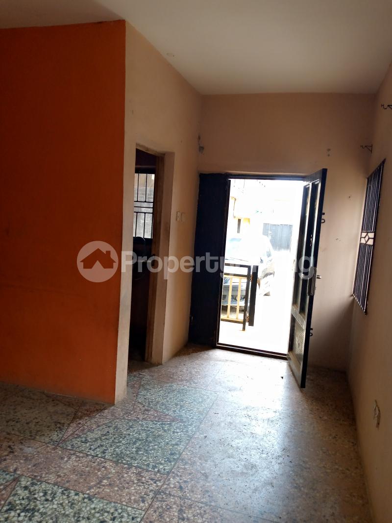 1 bedroom Flat / Apartment for rent Baba Olopa B/stop Igando Ikotun/Igando Lagos