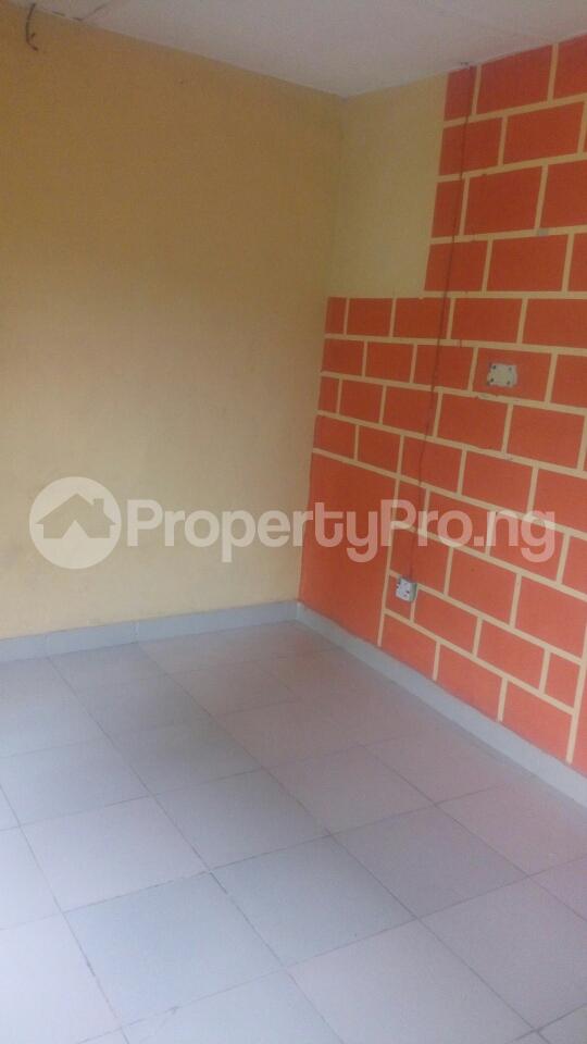 1 bedroom Flat / Apartment for rent Idimu Ejigbo Estate. Lagos Mainland Ejigbo Ejigbo Lagos